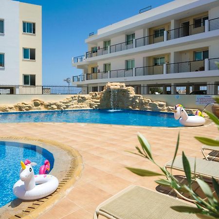 Seabreeze Apartment 200M Away From The Sea Paralímni Kültér fotó