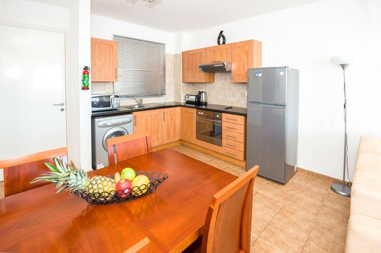 Seabreeze Apartment 200M Away From The Sea Paralímni Kültér fotó