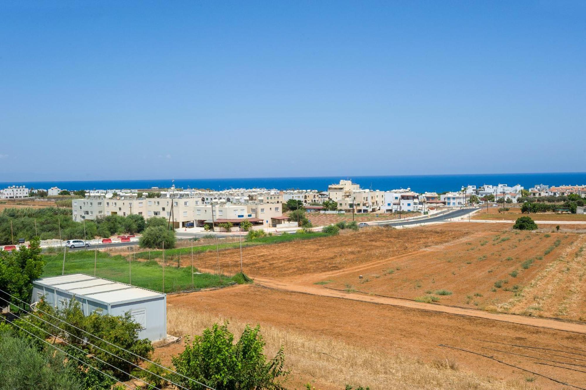 Seabreeze Apartment 200M Away From The Sea Paralímni Kültér fotó