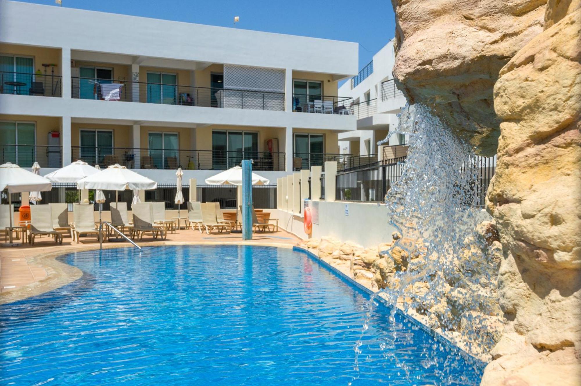 Seabreeze Apartment 200M Away From The Sea Paralímni Kültér fotó